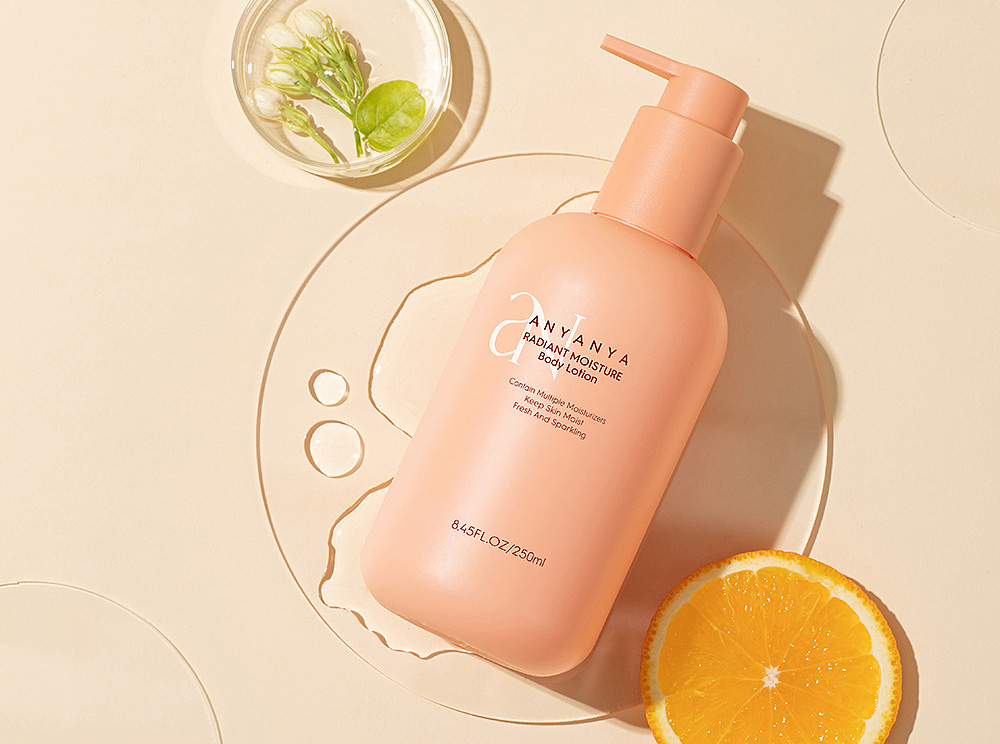 Dior“羽衣霓裳”杠上花西子，國際大牌也想做“中國風”